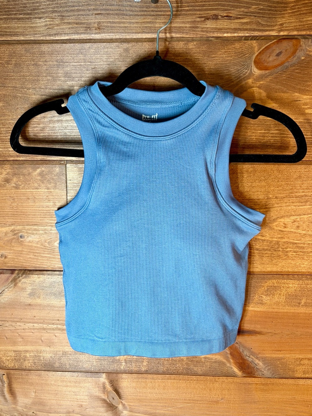 Pro-Fit Sky Blue Ribbed Cropped Crop Tank Top with Pads Size Small 💕 - Picture 1 of 5